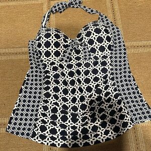 NWOT MERONA BATHING SUIT TOP